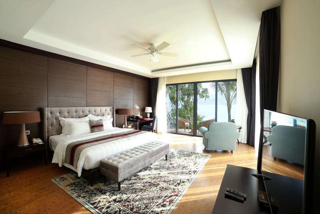 deluxe-room-ocean-view-vinpearl-resort-golf-nam-hoi-an